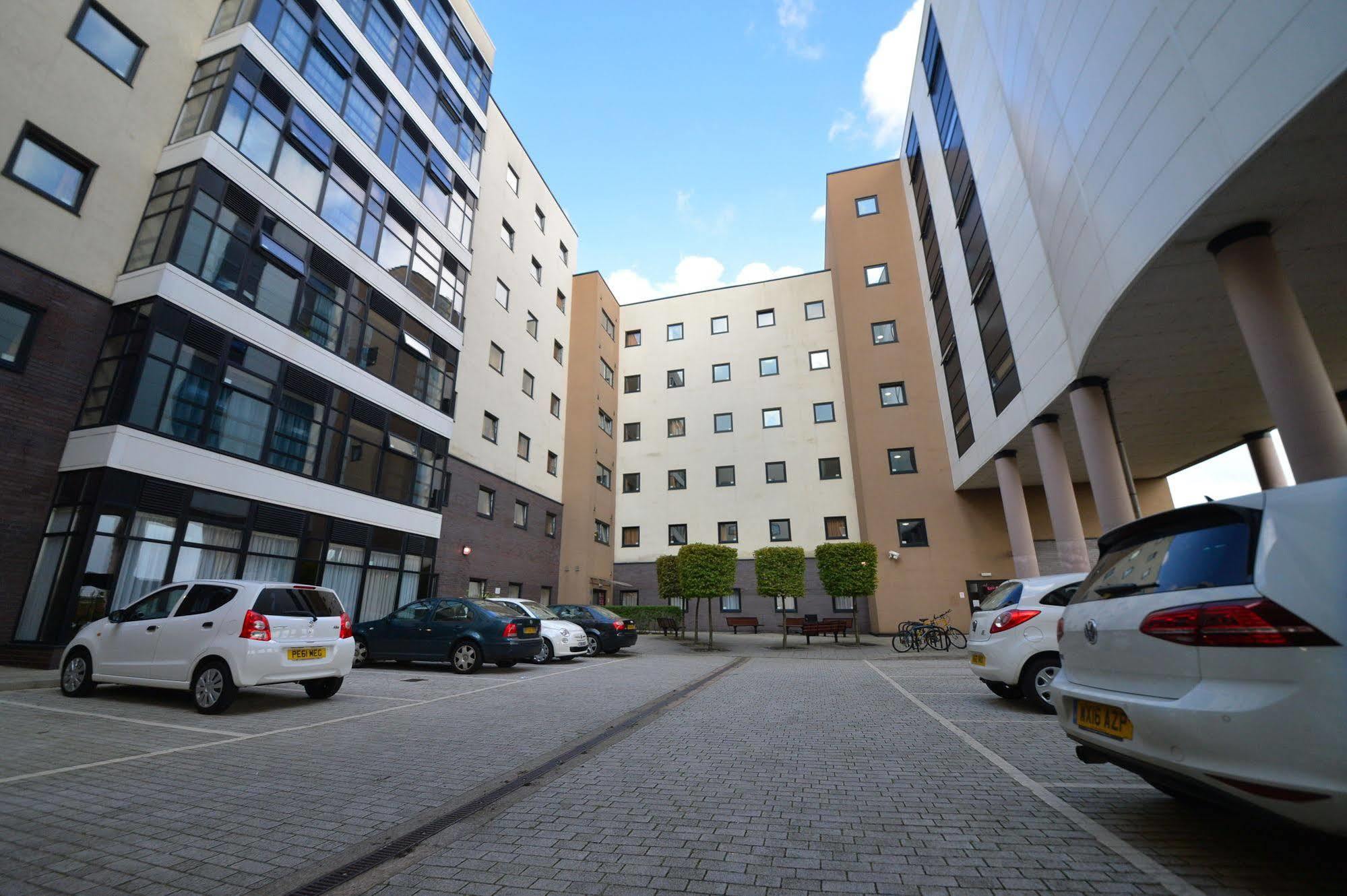 Newport Student Village Ngoại thất bức ảnh