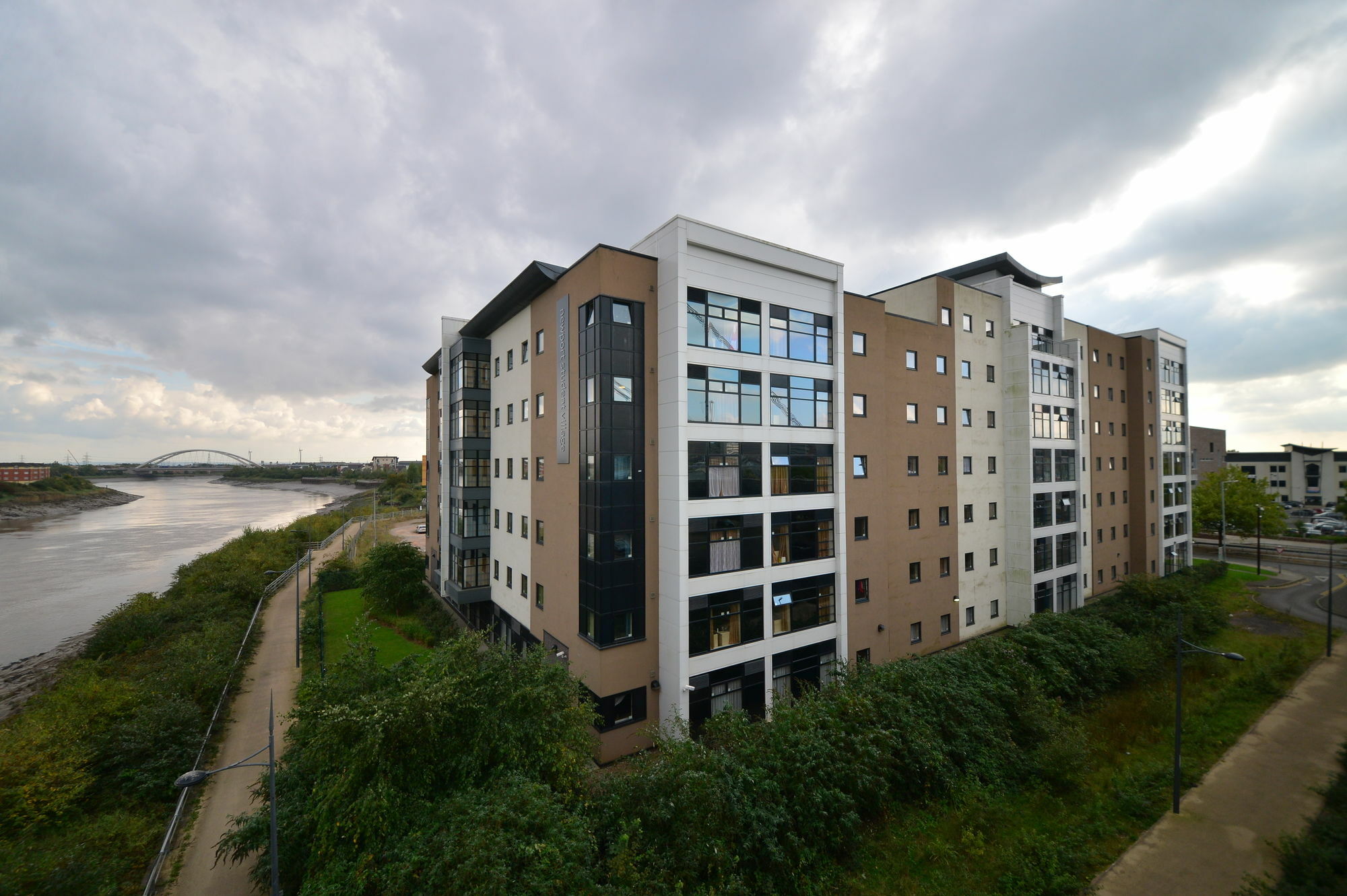 Newport Student Village Ngoại thất bức ảnh